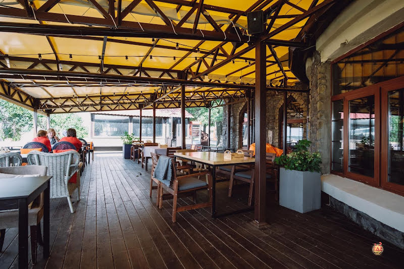 Butch&Dutch на Нижневолжской набережной фотография №18