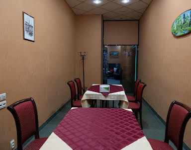  ресторан Angel Hotel