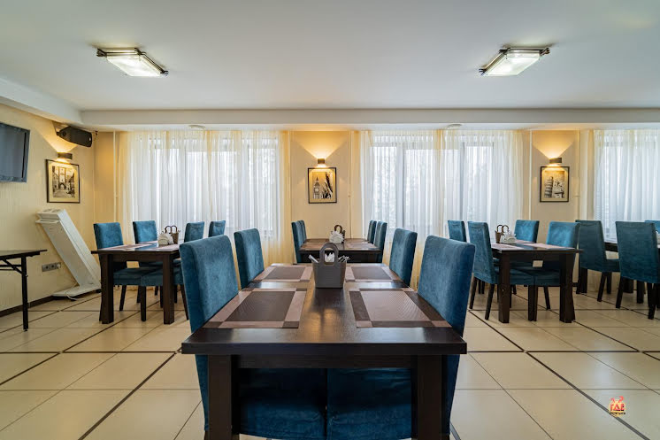 Зал ресторана в «Планета» фотография №2