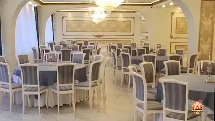 Большой зал в «Версаль» фотография №11