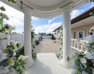 ресторан Golden Hall