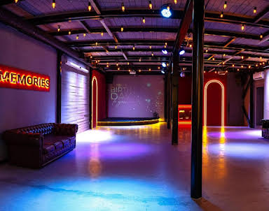 День рождения в Memories Story