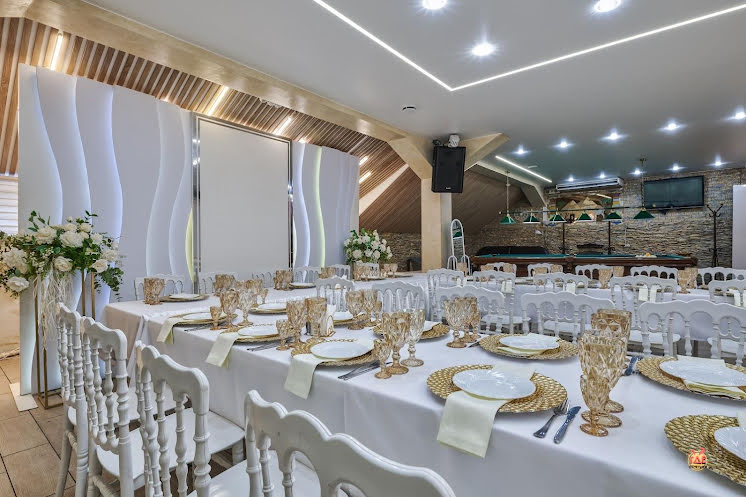 Банкетный зал на 2 этаже в «Лавр» фотография №8