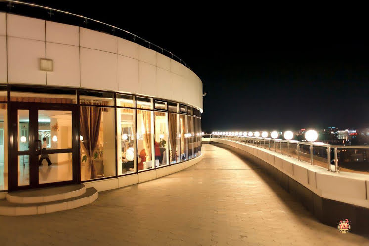 Большой зал  в «Ясная поляна» фотография №4