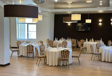 Зал «Золотой» в Зал «Галерея»