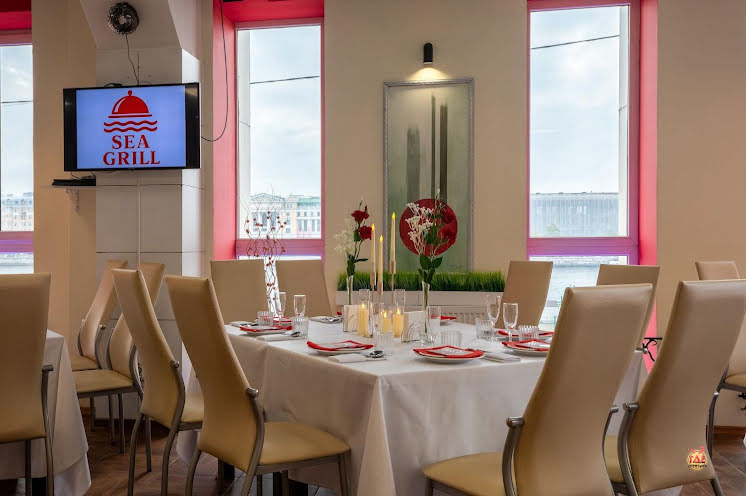 Основной зал в «Sea Grill» фотография №9