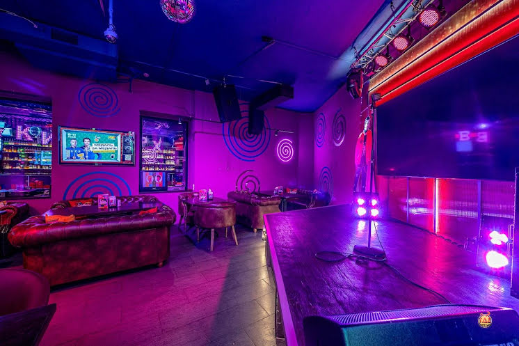 Караоке зал в «Руки ВВерх! Бар Зеленоград» фотография №5