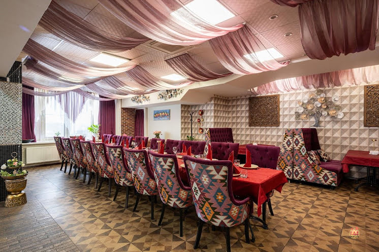 Основной зал в «Нар» фотография №15