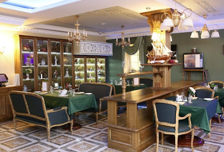 Основной зал в Основной зал