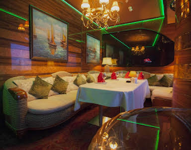  ресторан Лодка