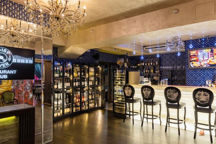 Бар в «Noisy River» фотография №1