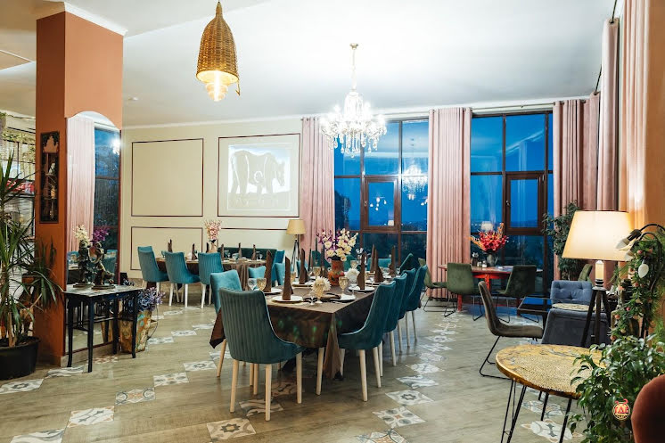 Зал "Основной" в «Мзия» фотография №2