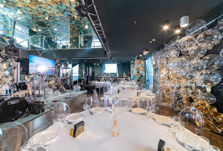 Бар «21 этаж» в Конференц-зал «Сентябрь»