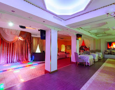 Новый год в Империя на Шаболовке