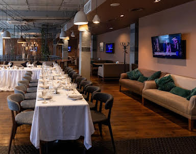 Новый год в Хинкальная на Мытной