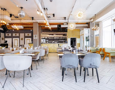  ресторан ПАПА ТУТ