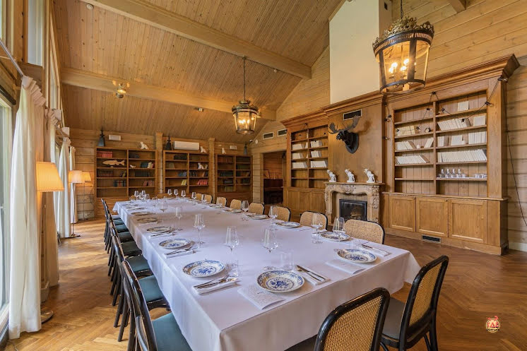 Библиотека в «Рыба на даче» фотография №6