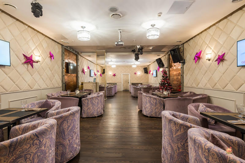 Сытый лось в Медведково фотография №15