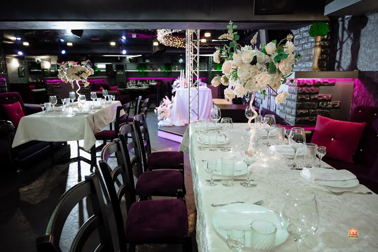 Dance Hall  в «Больше Чем Бар» фотография №18