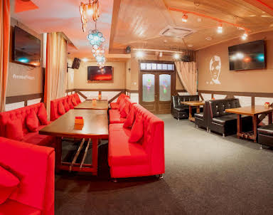  ресторан Караоке-бар Pintagon