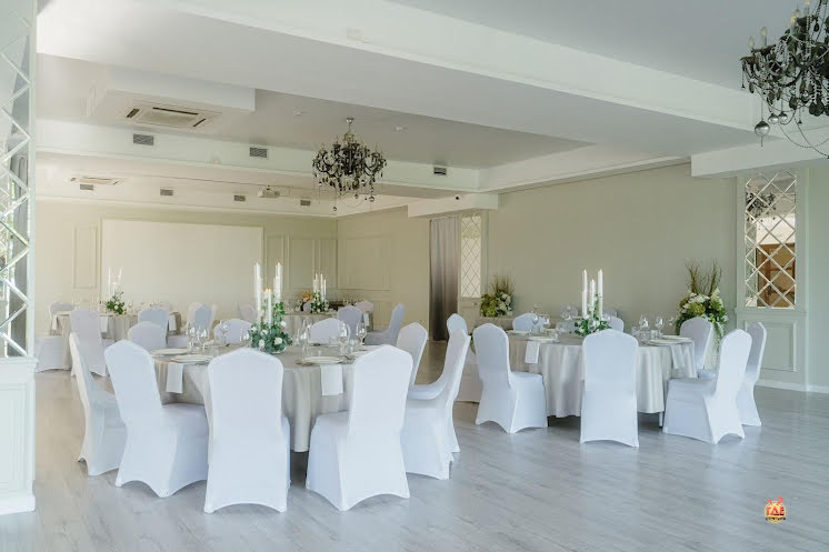 Зал "Зеркальный" в «Юна» фотография № 1