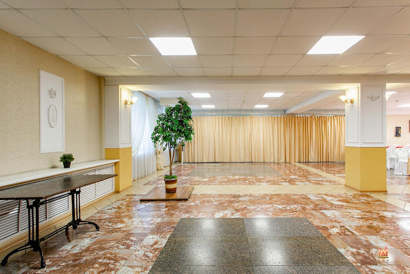 Family Hall фотография №13