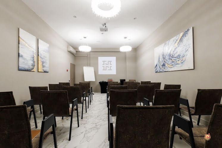 Конференц-зал  "Suzor" в «Helen» фотография №2