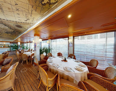  ресторан Yacht Event