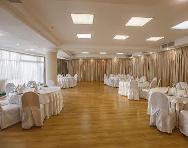  ресторан AZIMUT Отель Ярославль