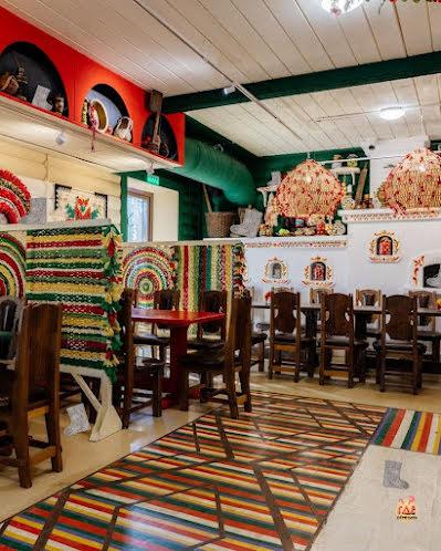 Зал «С деревенском колоритом» в «Валенок» фотография №3