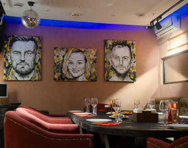  ресторан Караоке-клуб Shizgara на Автозаводе