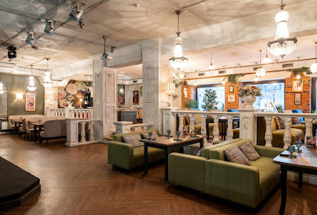 Зал на 120 человек в Зал на 24 человека