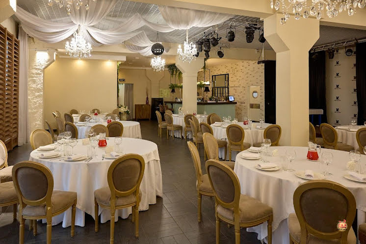 Банкетный зал «Каре» в «Кин-дза-дза» фотография №1