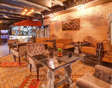 Новый год в Хинкальная City на Башиловской