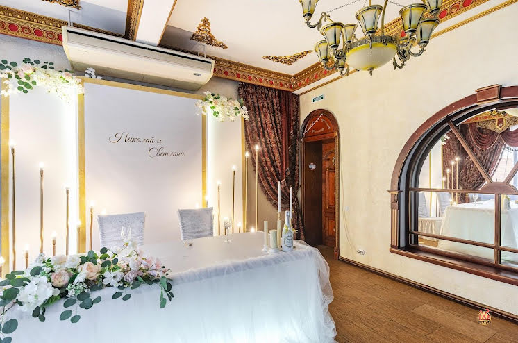 Большой банкетный зал в «Старая усадьба» фотография №13