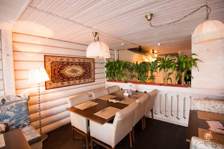 Основной зал в «У нас на даче» фотография №5