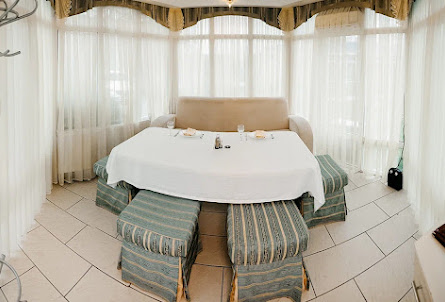 VIP-зал №4 в VIP-зал №3