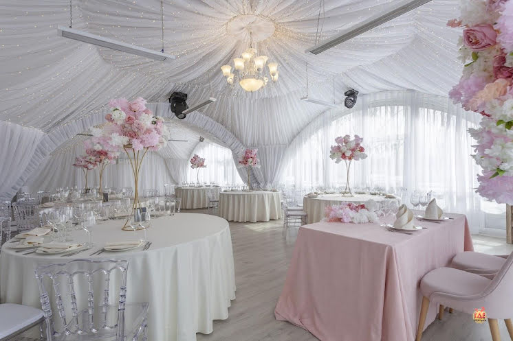 Панорамный шатер в «Villa Arcobaleno» фотография №3