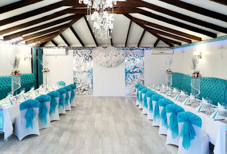 Зал «Бирюзовый» в Зал «Шале»