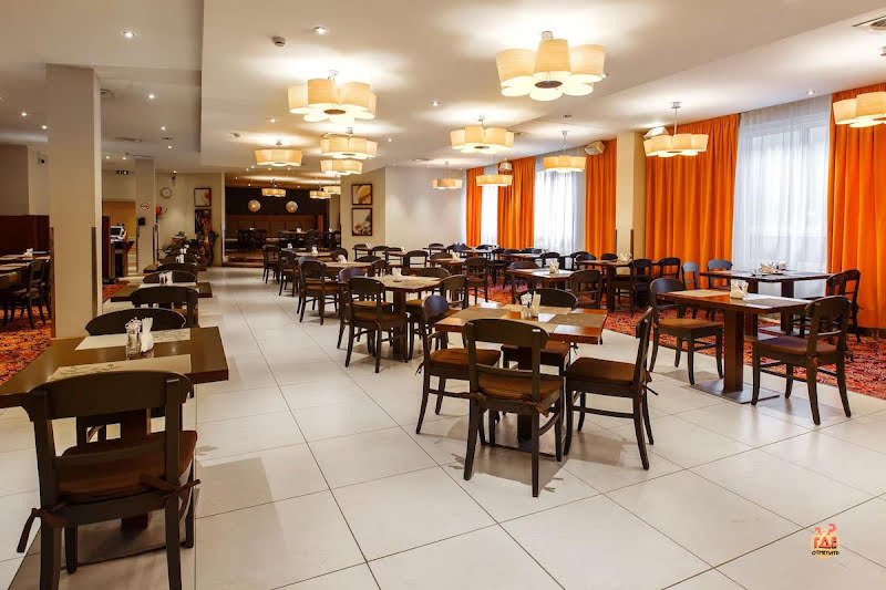 Cosmos Saint-Petersburg Pulkovskaya фотография №13