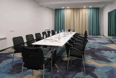 Малый Конференц-зал №1 в Малый Конференц-зал №2