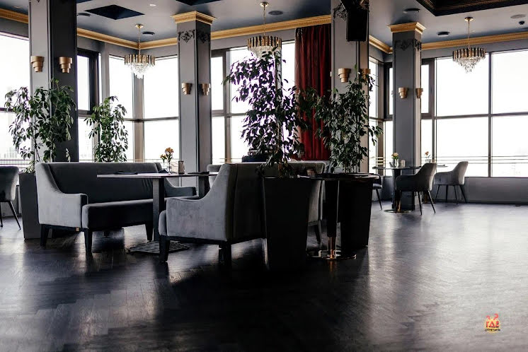 Центральный зал в «7  небо» фотография №3