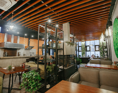  ресторан DOLPHIN PLANET