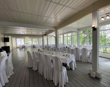  ресторан Бухта радости