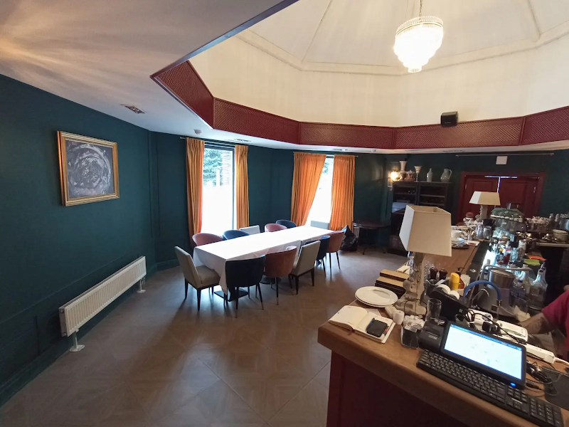 Queen's Lake фотография №3