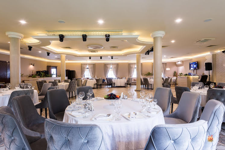 Большой зал в «PRIME TIMES» фотография №8