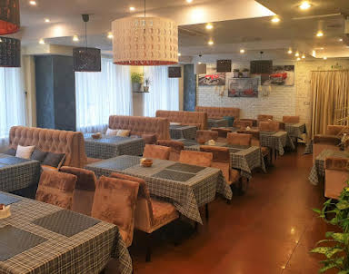  ресторан Кушай Город