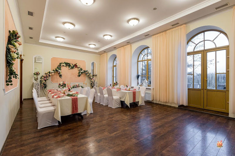 Особняк в парке Сосновка фотография №18