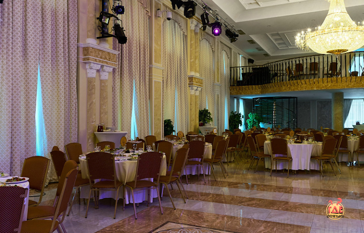 Мраморный зал в «Столица деревень» фотография №5