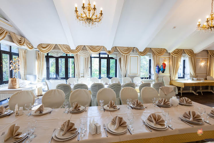 Банкетный зал на третьем этаже в «Сандал» фотография №15